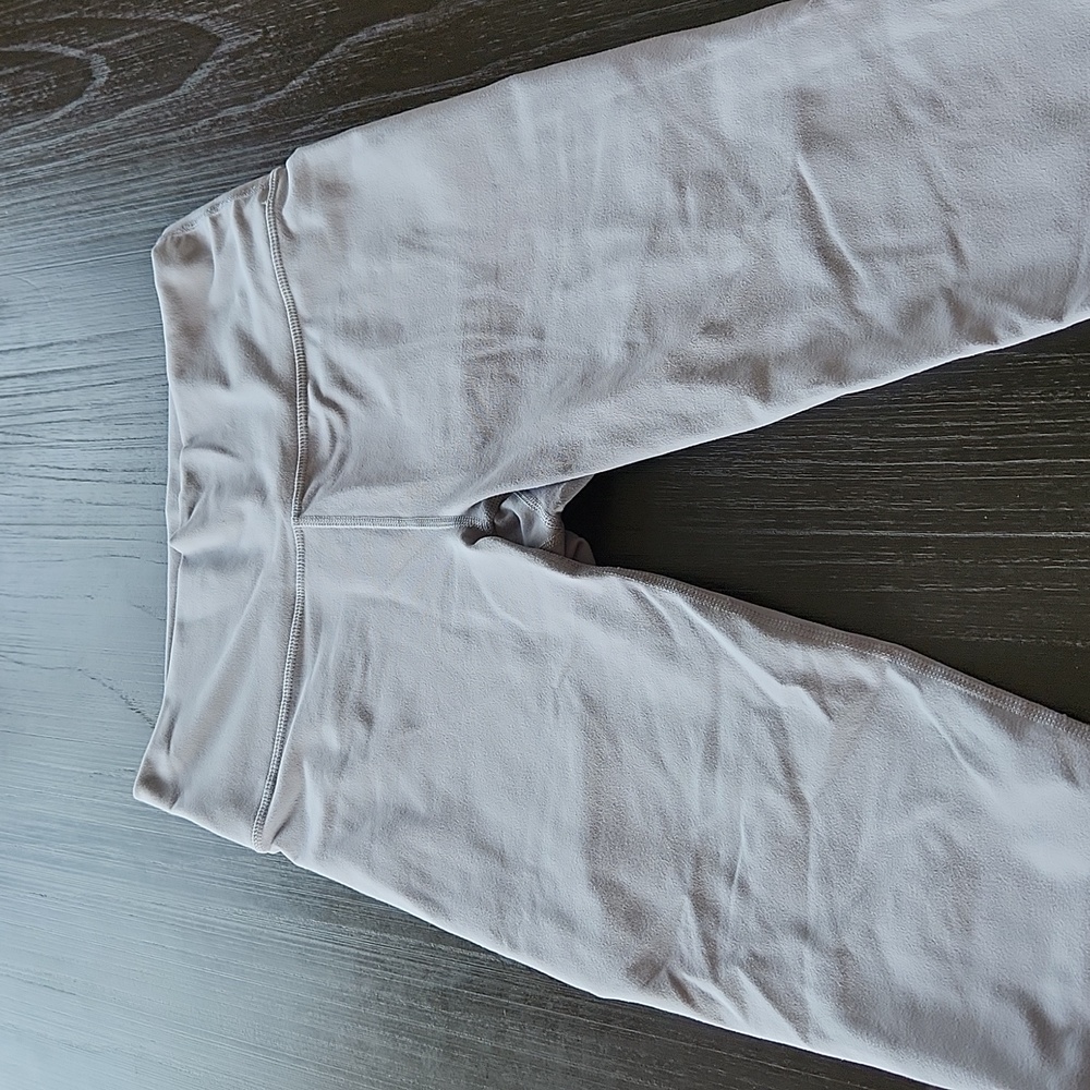 Fabletics High-Waisted Powerhold 7/8 Legging Grey Blue